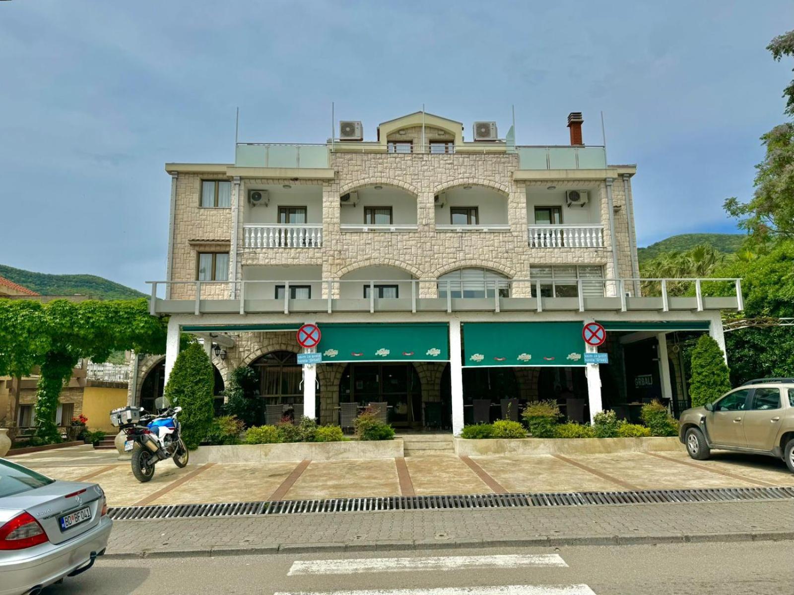 Hotel Grbalj Budva Exterior photo